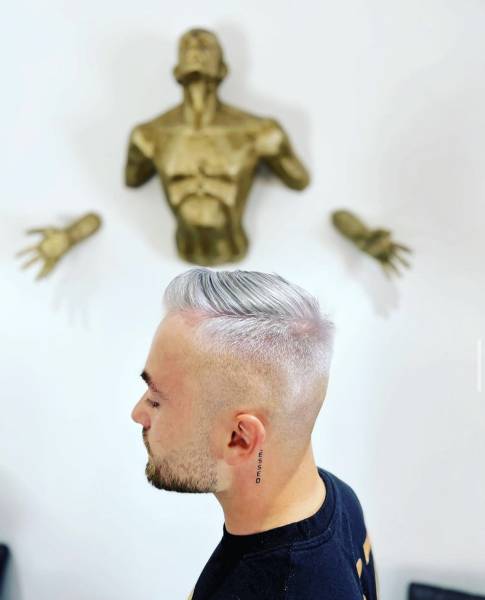 Coiffeur pour Décoloration de cheveux Hommes à Obernai et Erstein